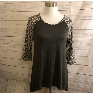 Tribal Print Baseball Cut Grey Top